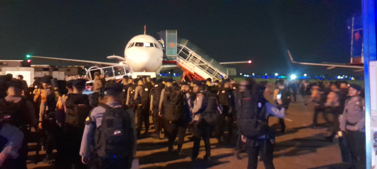 Logistik Bantuan Banjir Sumatera Barat Diberangkatkan Menggunakan Batik Air