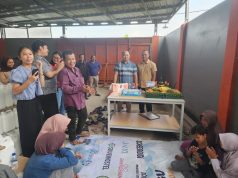 Rayakan Hari Jadi ke-7, PT Souvenhostel Cipta Persada Berbagi Kebahagiaan Bersama Puluhan Warga Sekitar dan Karyawan